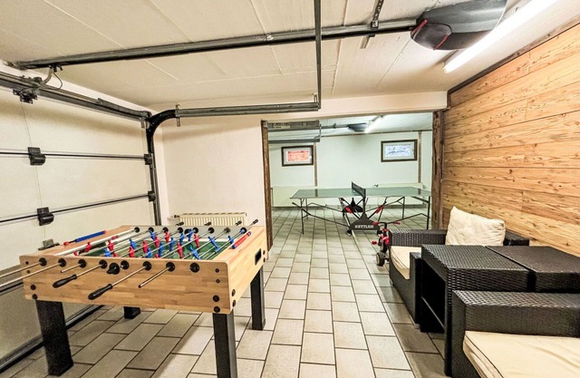 Schöne Wohnung für 2 Personen mit W-LAN, TV, Innenhof, Haustiere erlaubt und Parkplatz