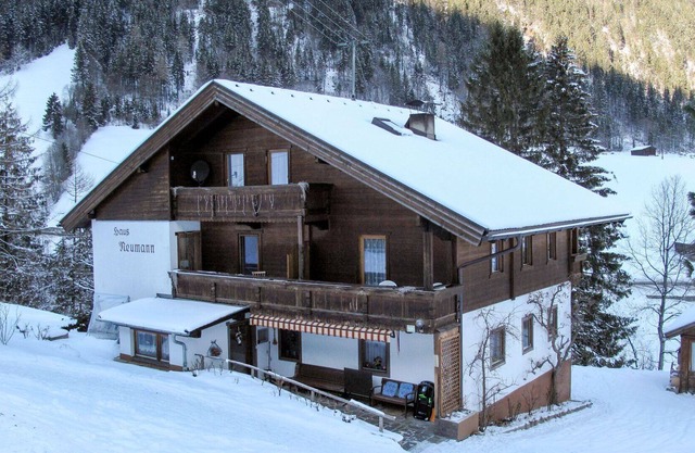 Herrliche Wohnung für 4 Gäste mit W-LAN, TV, Balkon und Parkplatz