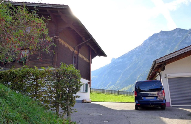 Herrliche Wohnung mit W-LAN, TV, Balkon, Haustiere erlaubt, Panoramablick und Parkplatz