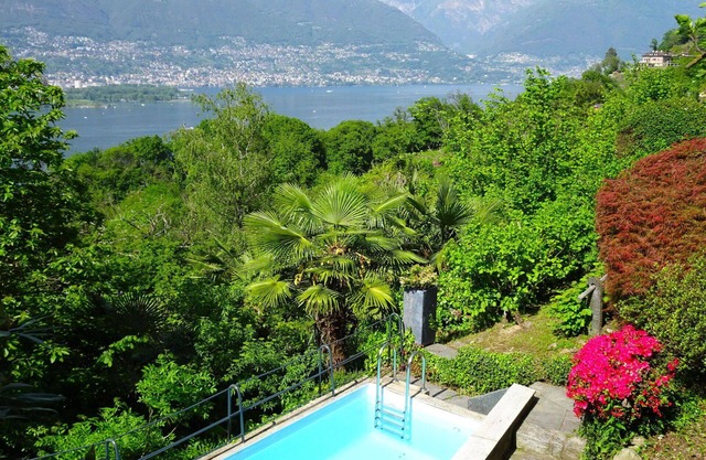 Gemütliche Wohnung mit W-LAN, Pool, TV, Innenhof, Haustiere erlaubt, Panoramablick und Parkplatz