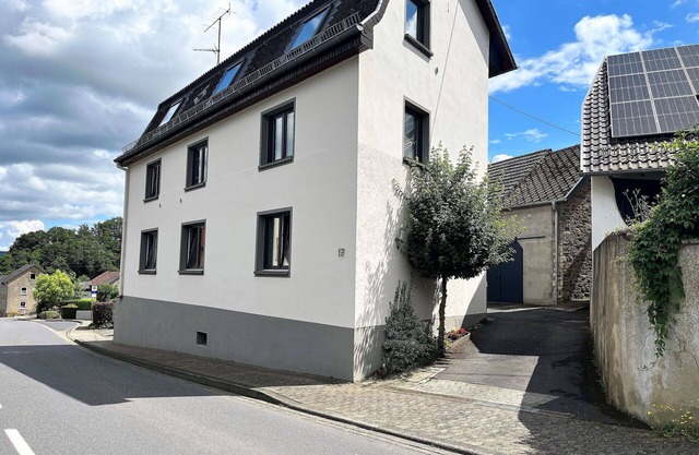 Angenehme Wohnung für 10 Gäste mit Klimaanlage, W-LAN, TV, Innenhof und Parkplatz