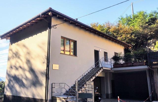 Herrliche Wohnung für 2 Gäste mit W-LAN, TV, Terrasse, Haustiere erlaubt und Parkplatz