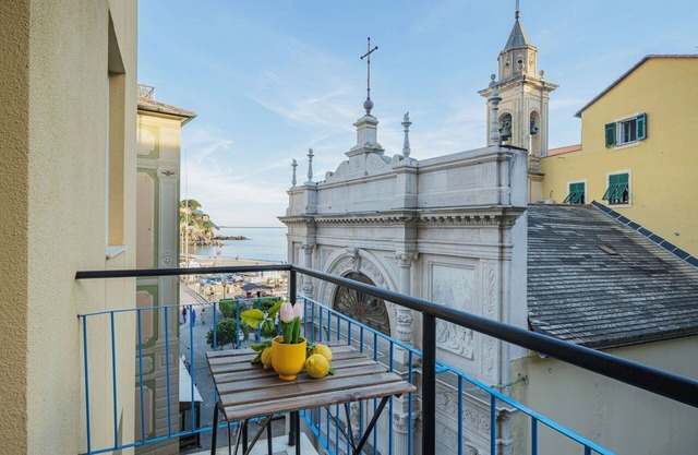 Angenehme Wohnung für 3 Leute mit Klimaanlage, W-LAN, TV, Balkon und Parkplatz