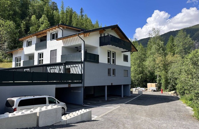 Angenehme Wohnung für 4 Leute mit W-LAN, TV, Terrasse und Parkplatz