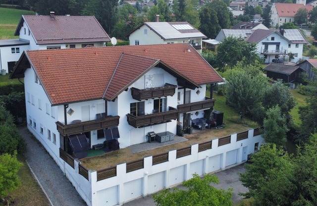 Angenehme Wohnung für 5 Gäste mit W-LAN, TV, Balkon und Parkplatz