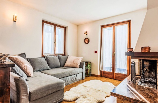 Herrliche Wohnung für 6 Personen mit TV, Balkon und Parkplatz