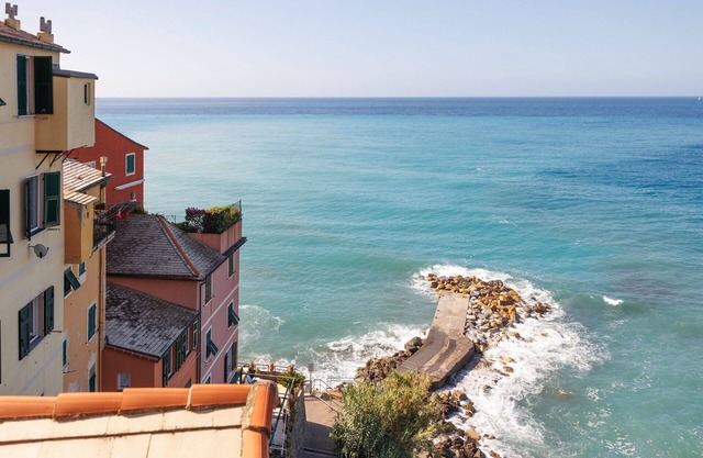 Lovely apartment for 6 people with WIFI, A/C, TV, balcony and panoramic view, close to Portofino