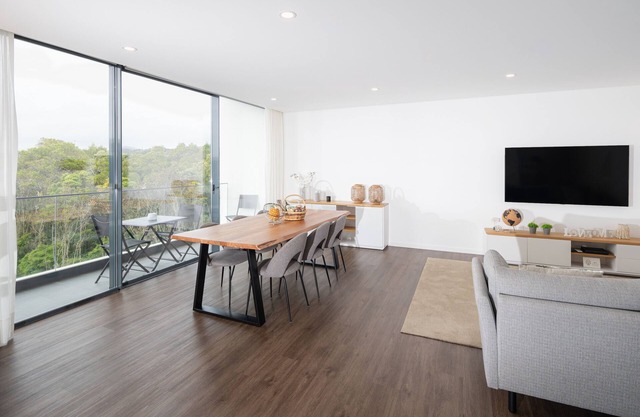 Lovely apartment for a comfortable family stay. New and well located.