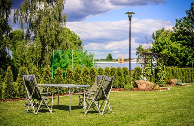 Gemütliche Wohnung für 4 Personen mit W-LAN, TV, Terrasse und Parkplatz