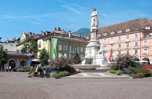 Angenehme Wohnung für 4 Gäste mit Balkon, Haustiere erlaubt und Parkplatz