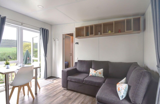 Schöne Wohnung in einem Ferienhaus für 4 Personen mit W-LAN, TV und Parkplatz