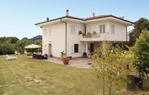 Lovely Apartment In Collesalvetti
