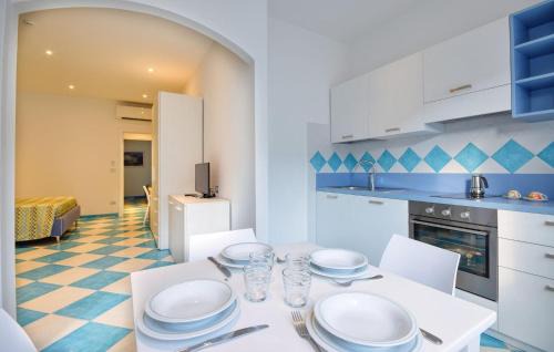 Lovely Apartment In Deiva Marina