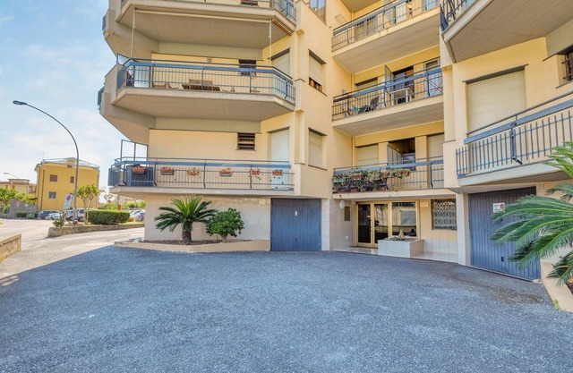 Schöne Wohnung in Pietra Ligure