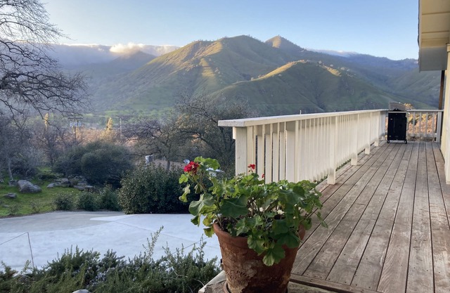 Lovely Canyon View Home at Sequoia with an EV charger on the property