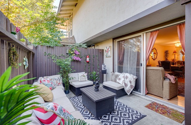 Lovely Concord Townhome Retreat w/ Community Pool!