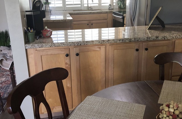 Lovely condo walking distance to Carpinteria beach and downtown.