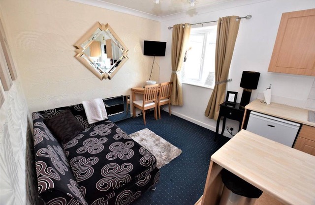 Komfort-Apartment-Ensuite-One Bedroom Top Floor