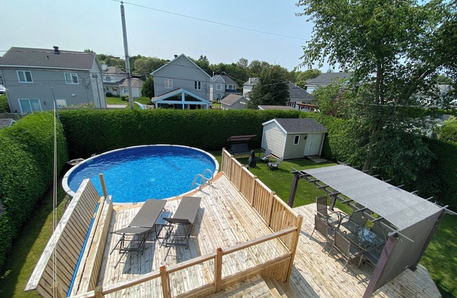 Schönes Ferienhaus mit beheiztem Pool