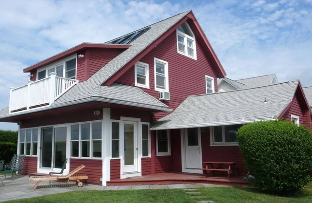 Schönes Ferienhaus am Strand mit spektakulärem Blick auf den Long Island Sound