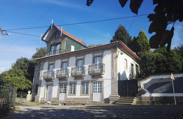 Lovely Country House Near Porto