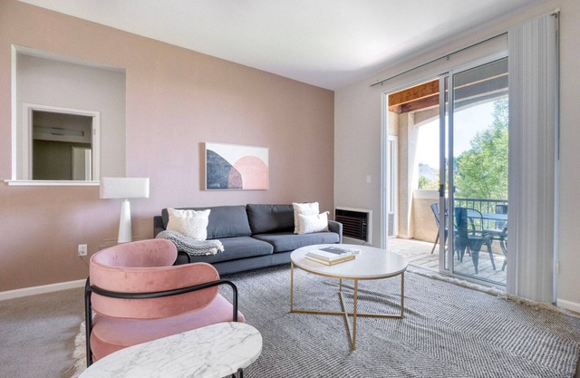 Lovely Cupertino 1BR w/ A/C, Gym & W/D, nr Shops, by Blueground