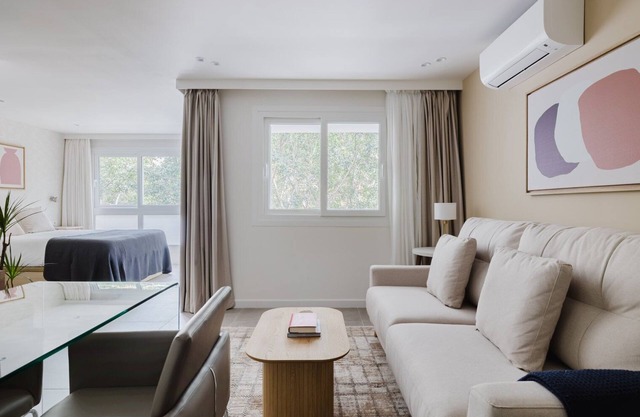 Lovely El Consul - El Romeral Studio, near Food, by Blueground