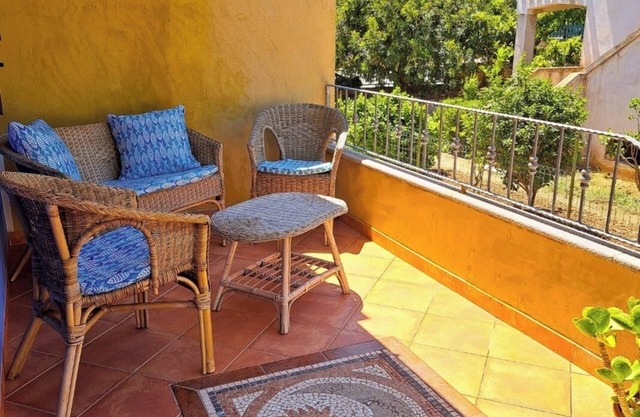 Schöne Wohnung mit 3 Terrassen! 5 Gehminuten vom Strand entfernt, WiFi A/C