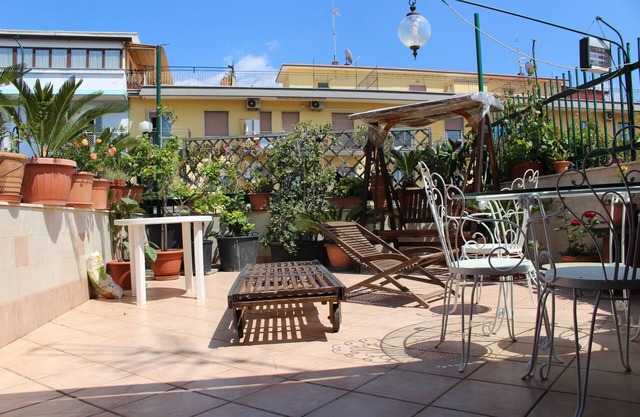 Schöne Wohnung mit wunderschöner privater Terrasse!