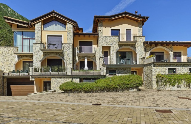 Schönes Ferienhaus in Scanno mit Terrasse
