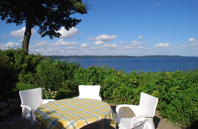 Lovely holiday home with unique location