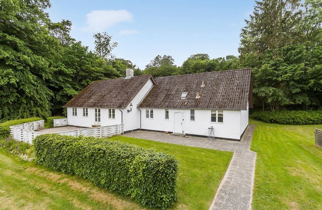 Hus 1