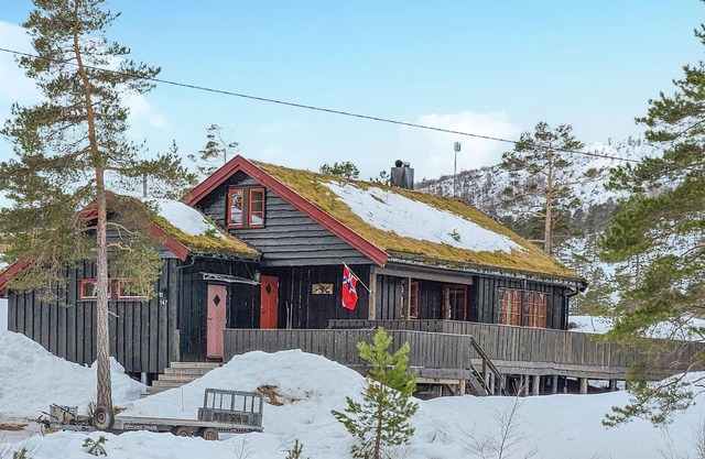 Schönes Haus in Fossdal mit WLAN