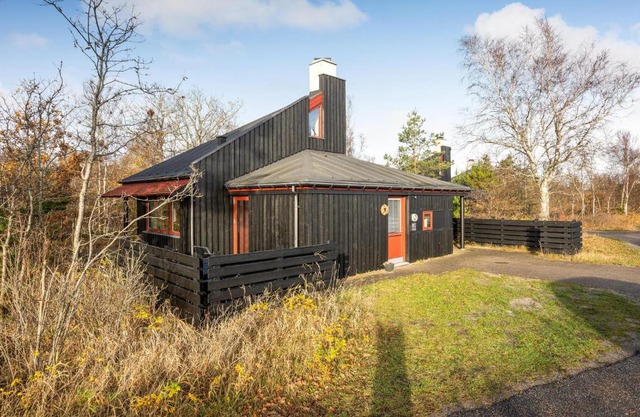 Lovely Home In Grenaa With Wifi