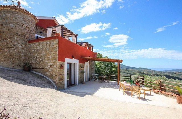 Schönes Haus in Laureana Cilento
