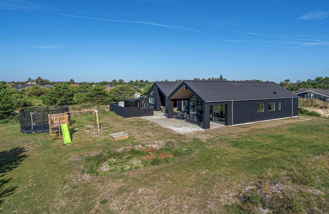 Schönes Haus in Vejers Strand mit Sauna