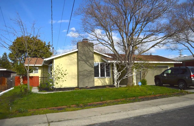Lovely home on a quiet street