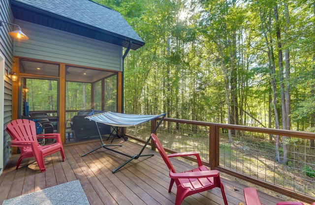 Lovely Kerr Lake House w/ Private Dock!