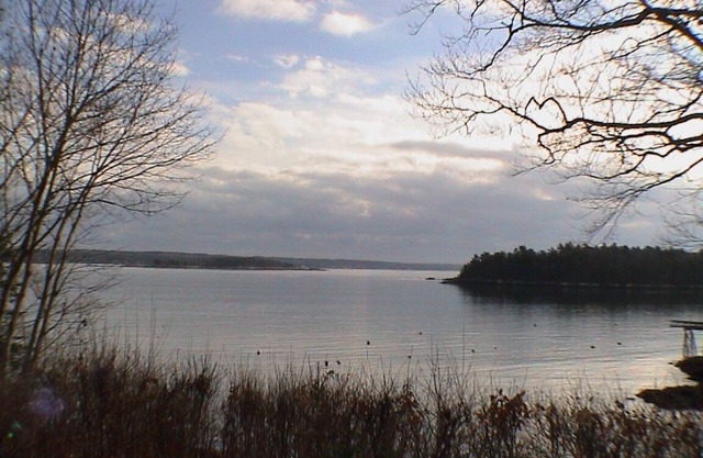 Schöne Kings Cove Cottage in der Nähe von Sandy Beach