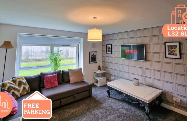 Lovely Kirkby Flat by City SuperHost