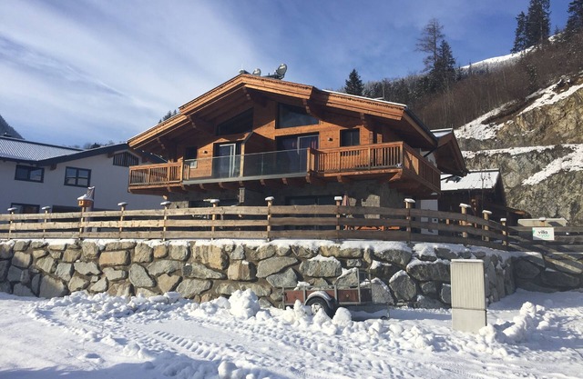Schöne Lodge mit An- und Abreise am Sonntag