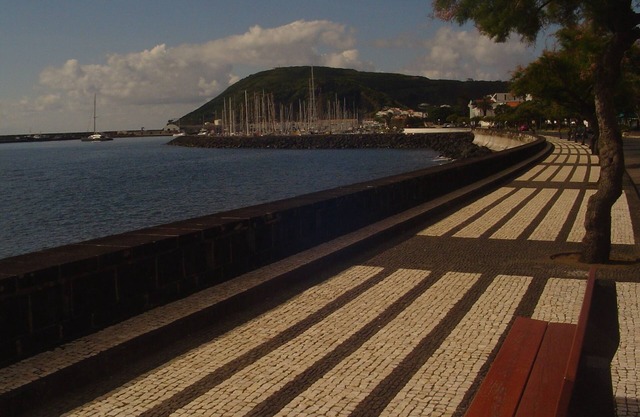 Schöne neue Wohnung in Horta Faial Island