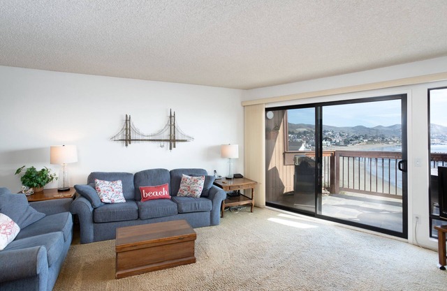 Schöne Oceanfront Condo