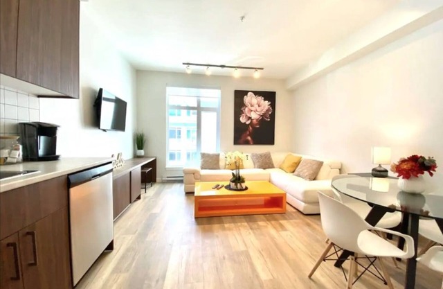 Lovely One Bedroom Suite