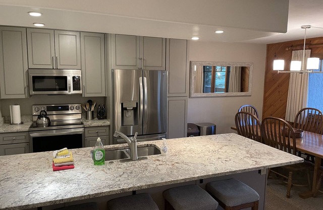 Gehobenes Phoenix 2 bd / 2 Bad. Walk 2 Gondola, Shuttle, Garage, Pool, Whirlpools +++