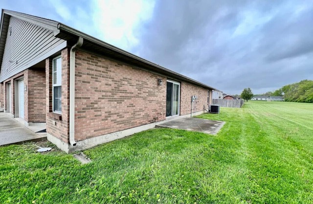 Lovely remodeled 2 bedroom in Middletown, Ohio