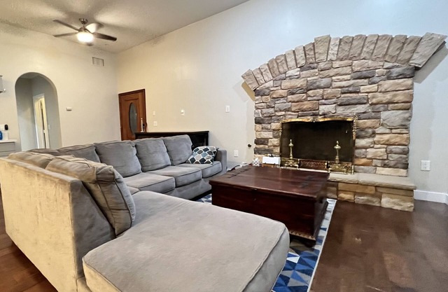 Lovely spacious apartment perfect for exploring San Diego