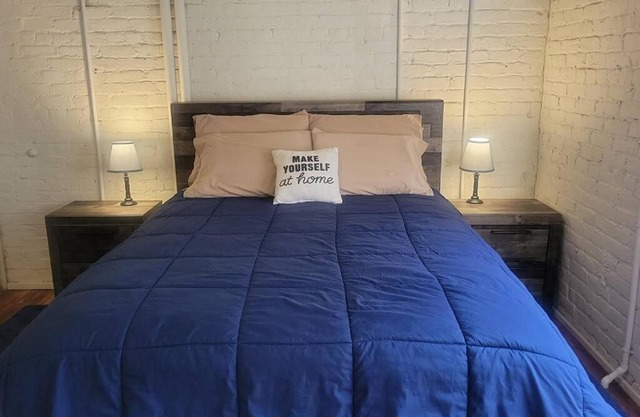 Lovely Studio Loft in Historic Building