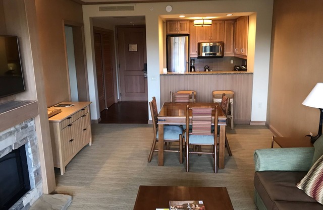 Lovely Suncadia Lodge - Privates Schlafzimmer (King), Schlafsofa Queen