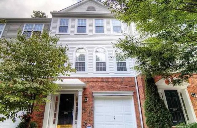 Lovely Townhouse in Alpharetta